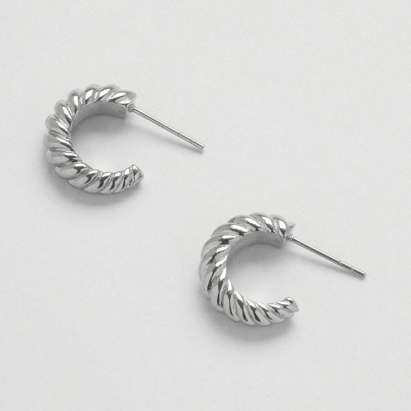 Donna dome hoops